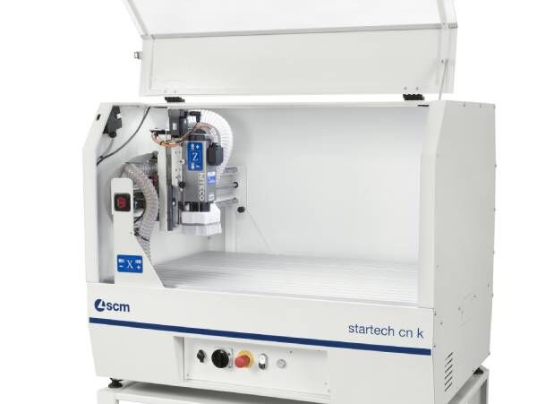 Centro di lavoro Startech cn k